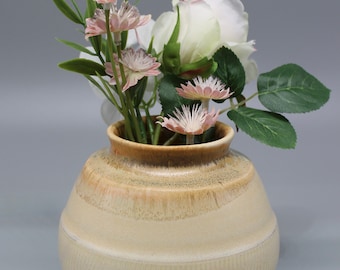 Flower Vase, Creamy beige copper highlights, chatter texture