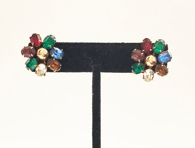 gorgeous chunky rainbow colored flower Vintage gold screw back earrings