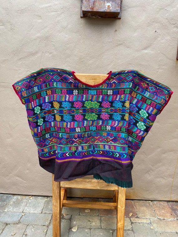 Handwoven Vintage Guatemalan Folk Art Textiles, Bl