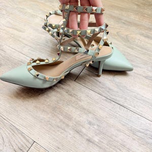 Valentino Garavani Rockstud Mint Leather Cage Flats Dames, EU 37, Italië afbeelding 12