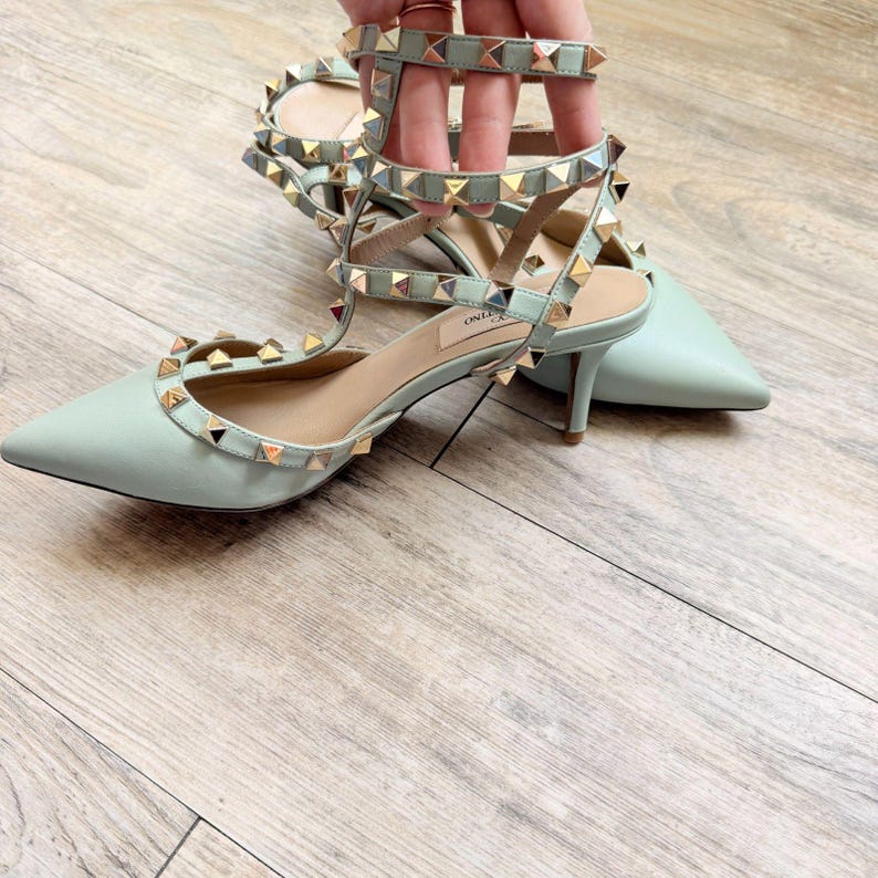 Valentino Garavani Rockstud Mint Leather Cage Flats Dames, EU 37, Italië afbeelding 12