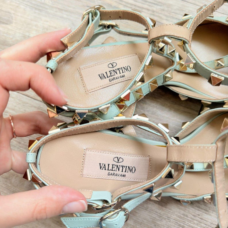 Valentino Garavani Rockstud Mint Leather Cage Flats Dames, EU 37, Italië afbeelding 2