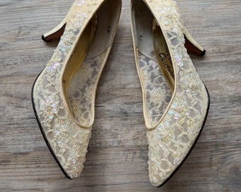 Jacques Levine Couture Ivory Beaded Lace Heels Size 7 Wedding Shoes Vintage