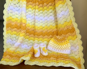 Preemie/Newborn hat, booties/blanket set/30x31 inch crochet extra soft blanket and newborn size hat and booties. Gender neutral yellow tones