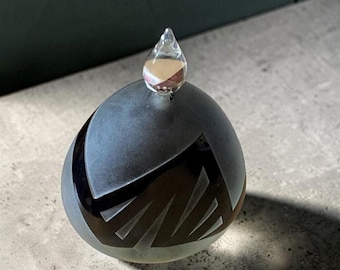 Jim Grant Handmade Black Cameo Glass Perfume Bottle (Vintage Art Glass, 1983 Signed and Dated)