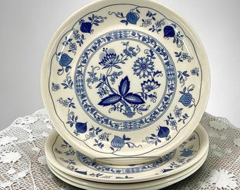 Set of 4 Biltons Staffordshire England "Blue Onion" Pattern Vintage Dinner Plates 9 3/4" (Vintage Blue and White)