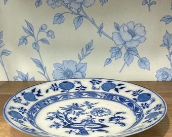 Antique Royal Staffordshire "Blue Onion" 10-inch Dinner Plate (Blue and White, England)