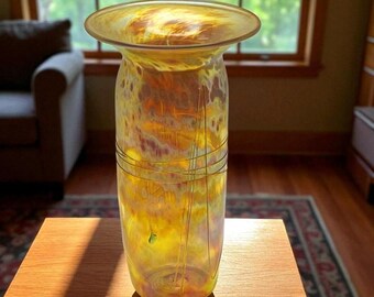 Roger Roland Signed Vintage Art Glass Vase 8.25" (Golden Iridescent, Hand Blown, Applied Glass Threads)