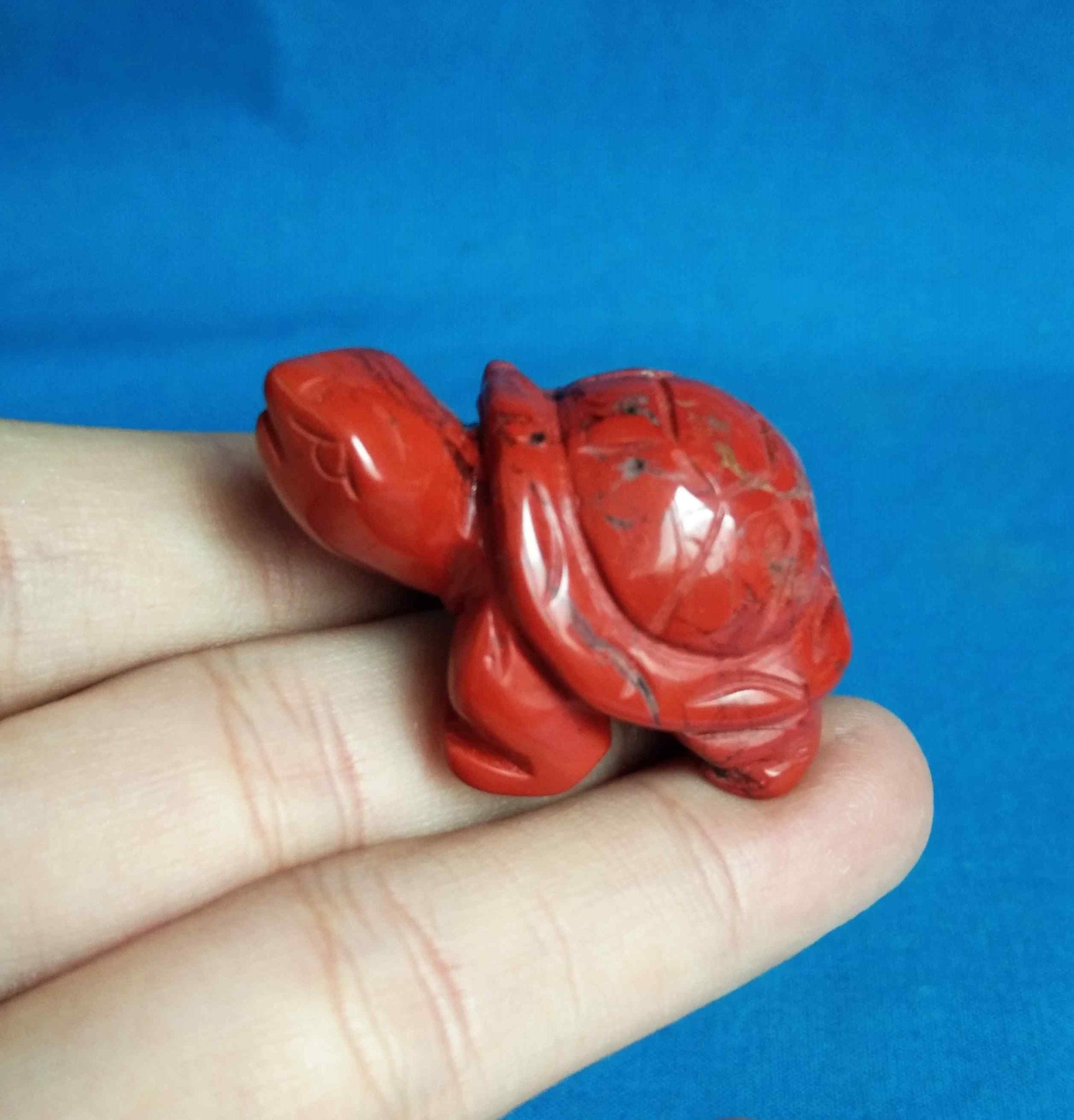 jade turtle figurine