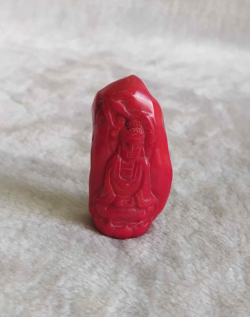 Fine Chinese coral hand carved Kwan-yin statue Smiling Buddha statue E2615