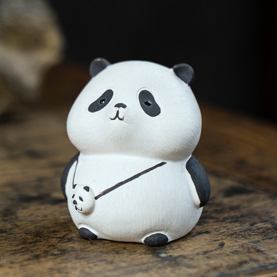 Chinese Zisha Handmade Panda Tea Pet Statue, Can Be Used as Home