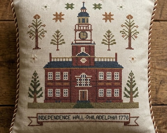 Independence Hall Cross Stitch Pattern, America 250 Anniversary Sampler, Philadelphia 1776 Patriotic Folk Embroidery PDF