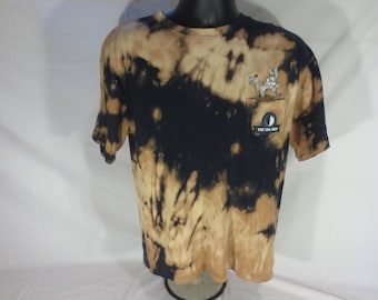 Vintage - Warner Bros - Looney Tunes - The 19th Hole - Acid Wash shirt - Size Medium