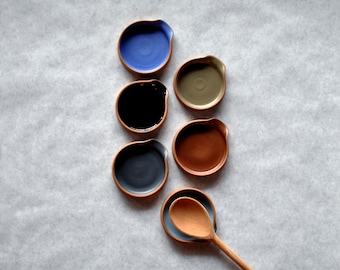 Poggiacucchiaio / Poggiacucchiaio mini / Poggiacucchiaio da caffè / Poggiacucchiaio colorato / Poggiacucchiaio in ceramica / Poggiacucchiaio da fattoria / Poggiacucchiaio fatto a mano