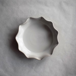 Ceramic Pie Plate | Modern Rustic Bakeware / Stoneware | Farmhouse Bakeware
