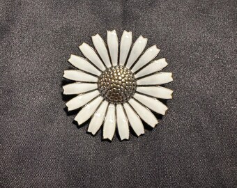 Anton Michelsen デイジー フラワー シルバー ブローチ Anton Michelsen デイジー フラワー シルバー ブローチ Jewellery