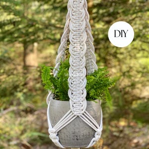 PDF pattern Macrame Plant Hanger, Macramé Pattern for Beginner, DIY Macrame, Easy to Make Macrame Planter for Indoor Garden
