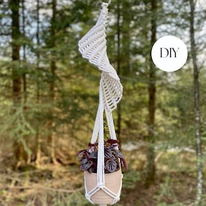 PDF Macrame plant hanger, Spiral macramé plant hanger, beginner, DIY macrame for beginners, step by step, how to plant hanger