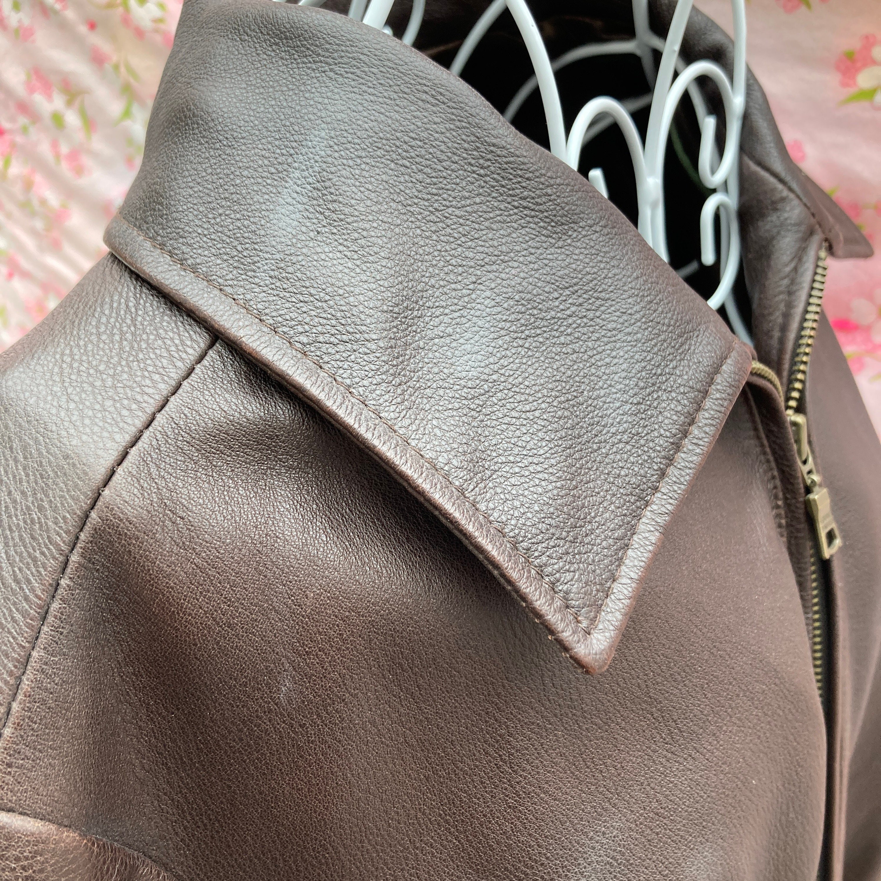 Vtg Early 2000s Eddie Bauer Brown Leather Jacket 100