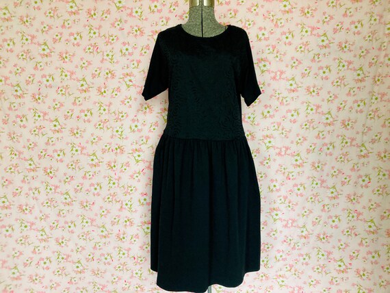 Vintage 80s dress black t shirt shorts sleeve | M… - image 1
