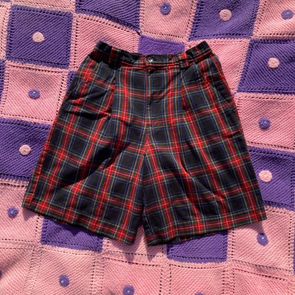 vintage 90s high waisted shorts 1990s pleated  plaid  |S-M|  red blue green 100% cotton GAP