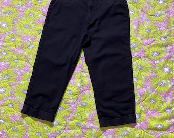 vintage y2k capris black 29-30 in waist mid rise Levis