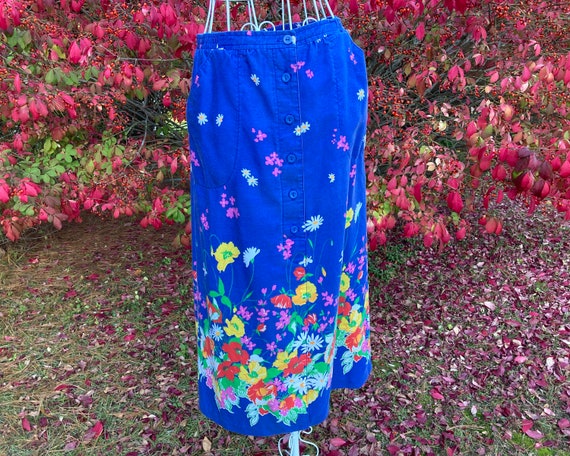 Vintage 60s 70s floral skirt |S-M| 1960s 1970s pi… - image 1