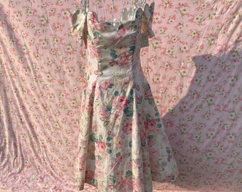 vintage 80s dress floral rose 1980s | cottage core |  pink ivory green print | M-L | garden party cotton fit and flare Karen Lucas for Niki