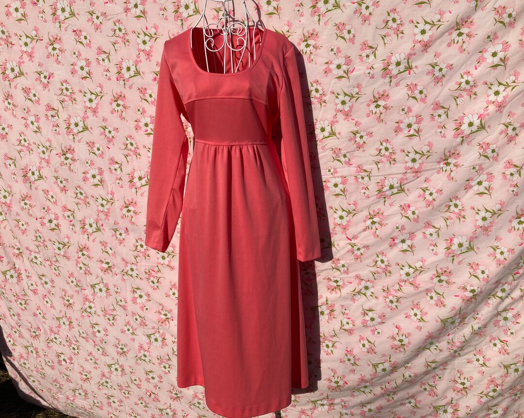 70’s Pink Collared Long Sleeve Polyester Dress main image 0