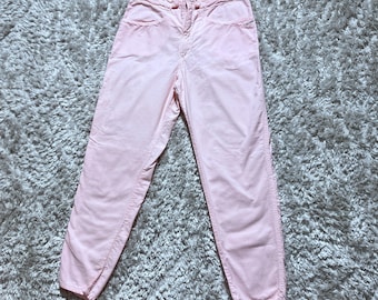 vintage 80s 90s cropped pants Guess pale pink  |29 in - 30 in waist|