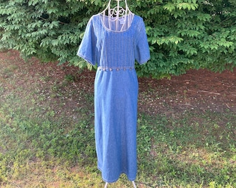 vintage 90s denim dress cottage core floral  medium wash maxi 1990s  homestead cotton western farmcore jean |M-L| Erika