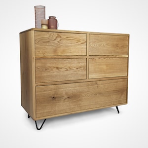 Solid Oak Wood Dresser: Mid-Century Modern Chest of Drawers with Hairpin Legs