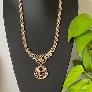 White stone gold haram designs 2025