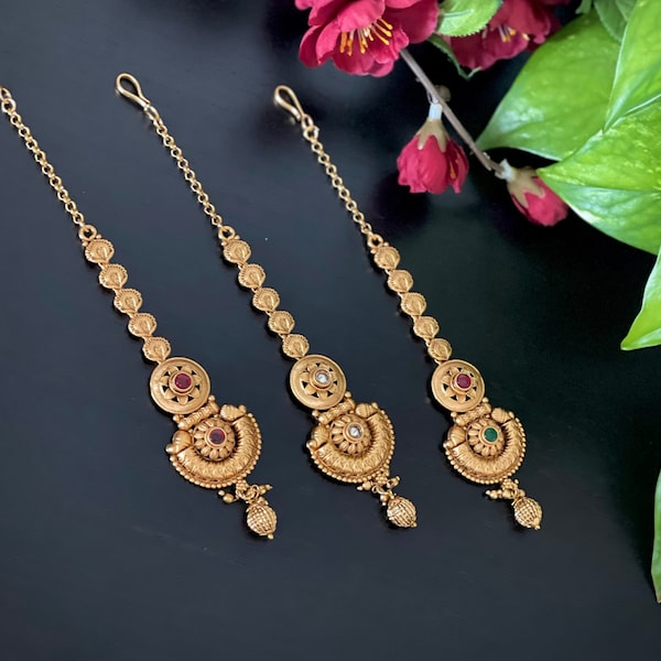 Simple Tikka / Maangtikka / temple jewelry/ Chutti/ South Indian jewelry/ jewelry /  Antique tikka / Gold  tikka