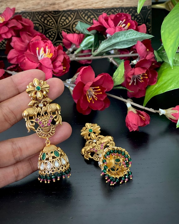 Antique gold jhumkas with weight discount