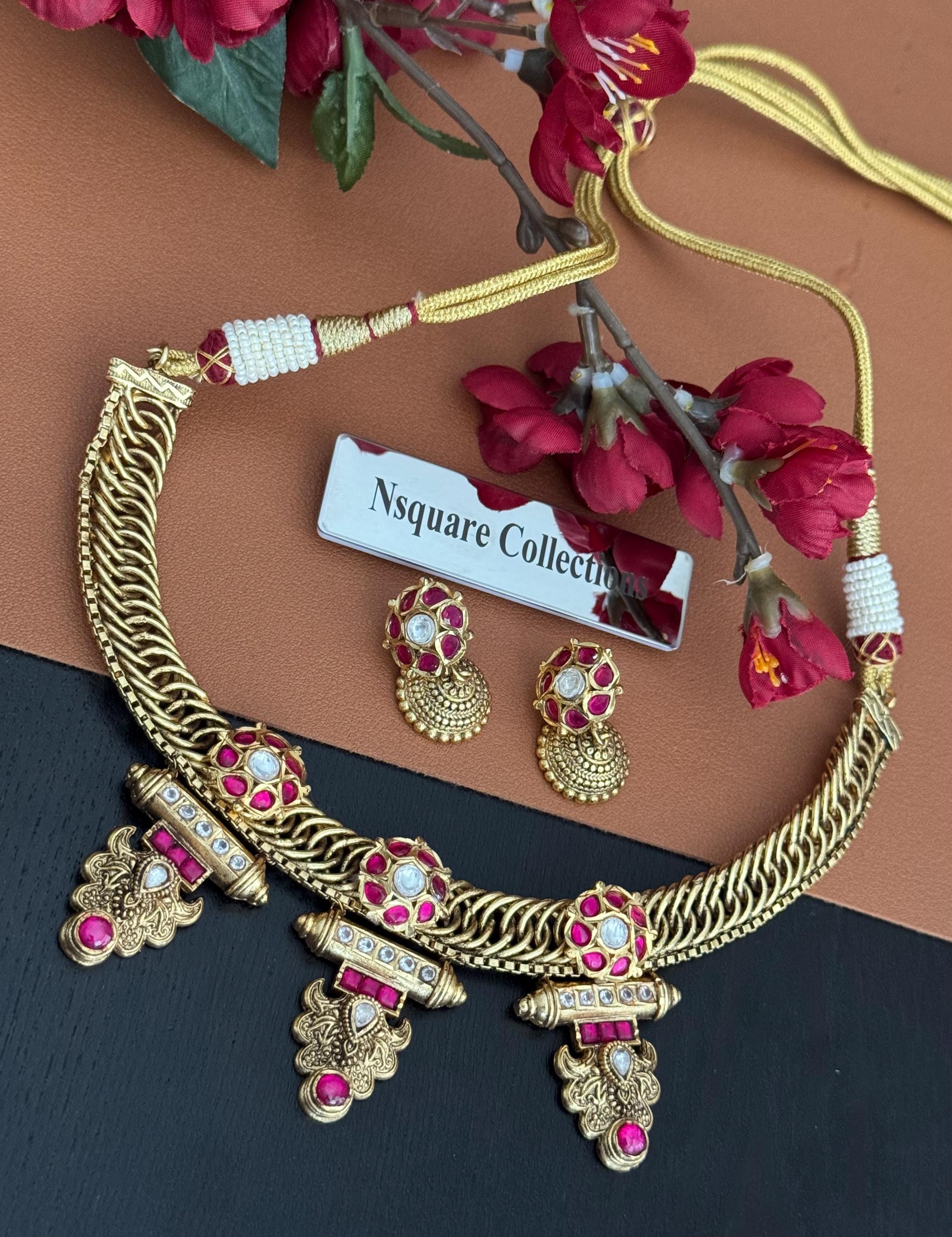 アンティークケンプCZジレビネックレスセット：伝統的なインドの