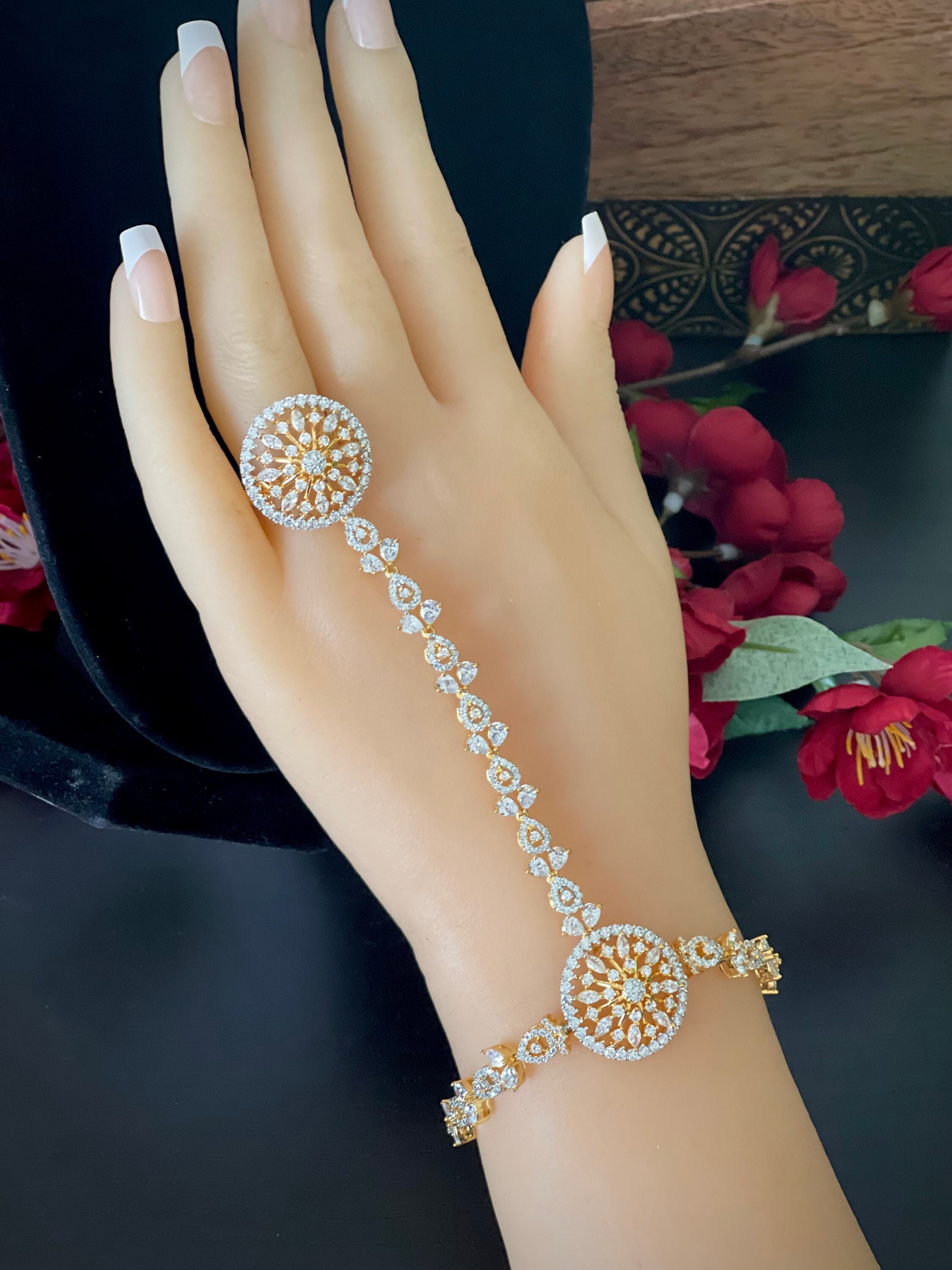 Single AD Gold Bracelet Haathphool Gold Finished Ring Bracelet