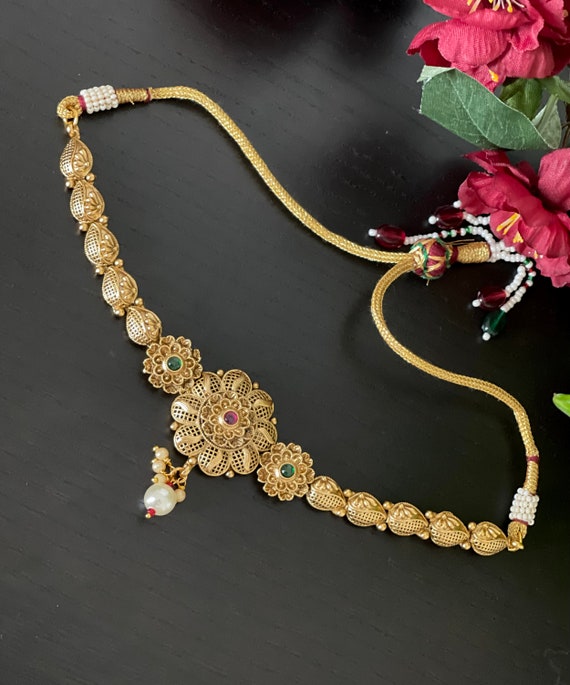 Single Antique Matte Gold Finished Armlet Bajuband South