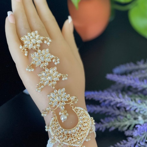 Single Gold Finished Kundan Pearl 