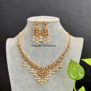 Antique Gold Lakshmi Necklace Set: Kemp Stone Temple Jewelry