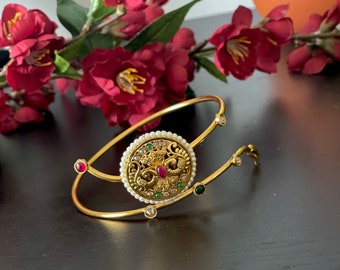 Single Antique Matte gold finished peacock Armlet / Bajuband / South Indian Wedding Jewelry /Angada / Single Bracelet for Upperarm / Vanki