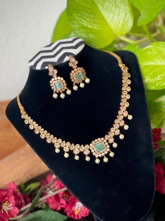 Full neck necklace set deals