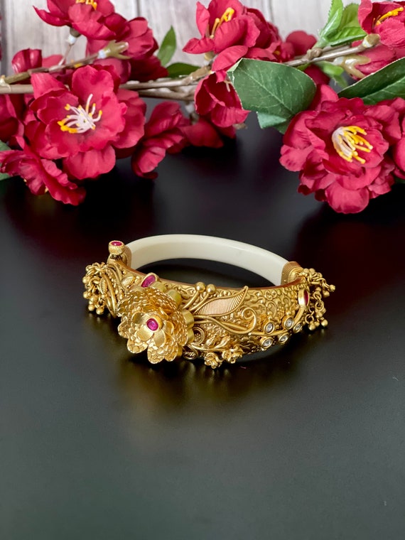 RUBY BANGLE WITH SCREW – mspinkpanther