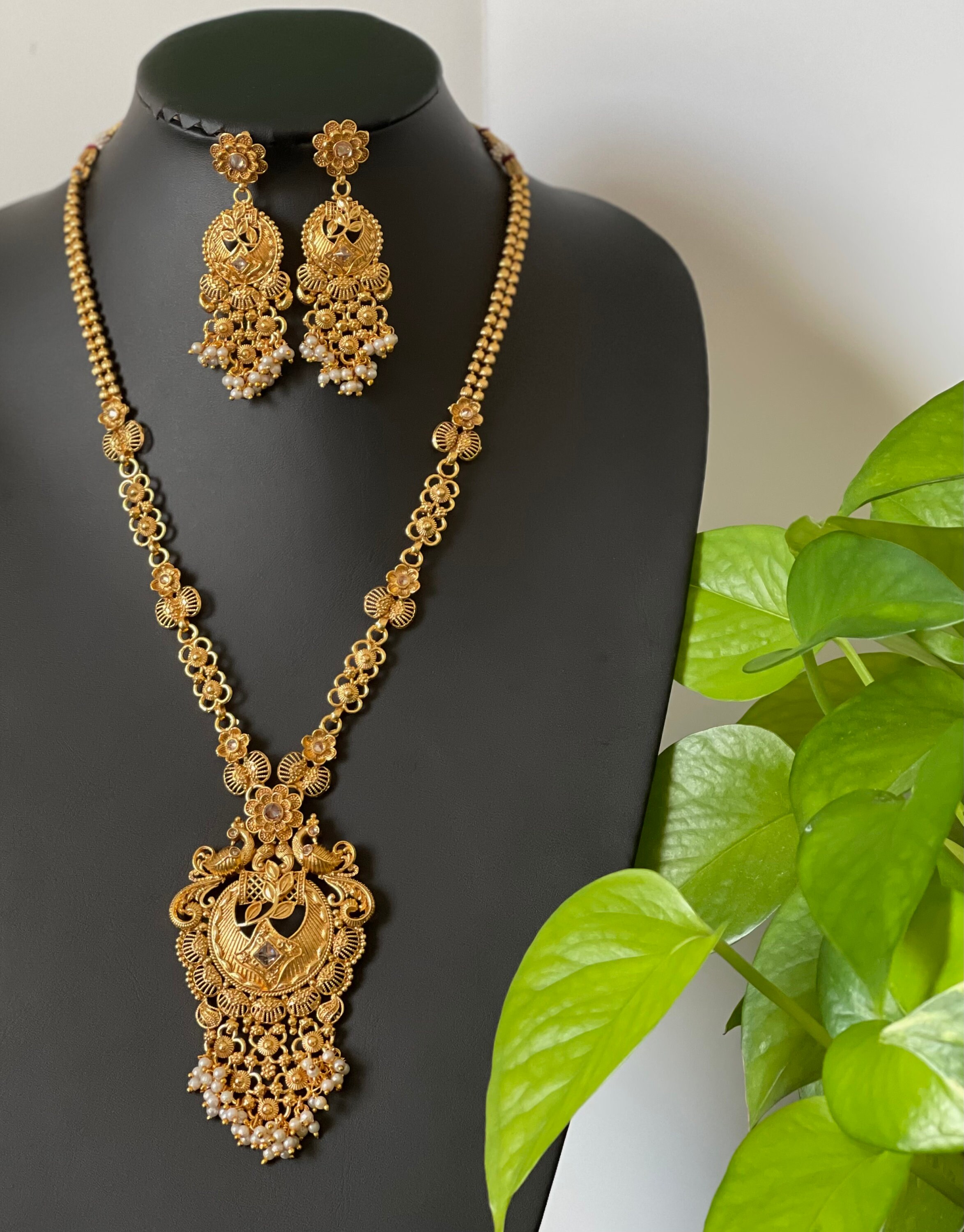 Gold Finished Polki Peacock Pendant 
