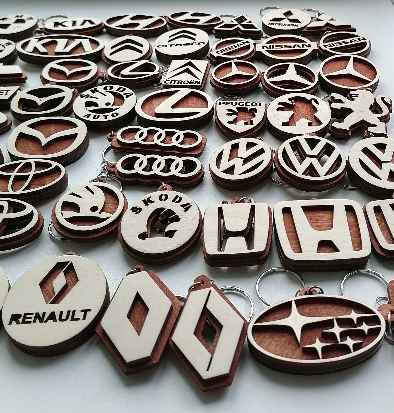 Toyota Auto Keychain/Toyota motor Logo Keyring/Toyota Wood Key Etsy