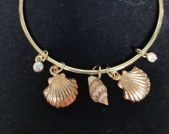 Goldtone Seashell Bracelet