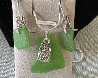 Green Sea Glass Pendant & Earring Set