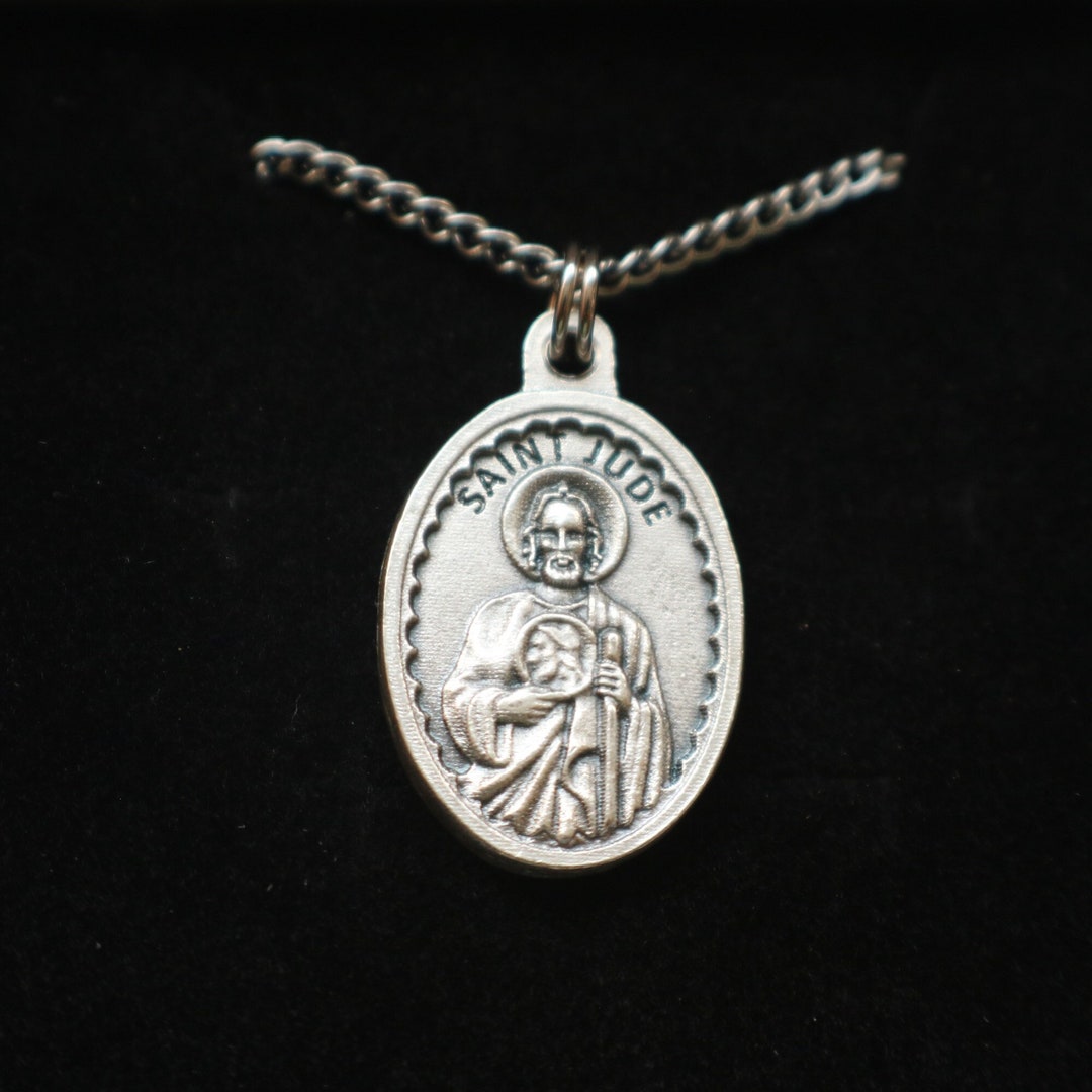 St Jude Medal Women 18" Stainless Steel Chain Necklace Catholic Mercy ...