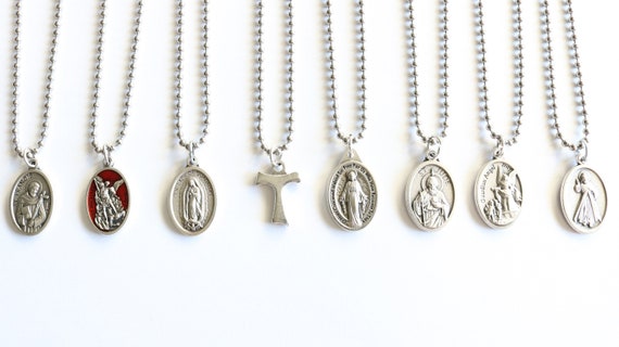  Bulk Pack of 3 - Miraculous Medal Pendant Extra Large -1.75  Oval Silver Oxidized Miraculous Medals Pendant for Necklace, Medals for  Jewelry Catholic, Made in Italy : Clothing, Shoes & Jewelry