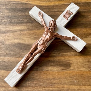 8&quot; Wall Crucifix Wood White Rose Copper Decor Christ Cross Crucifijo Catholic Mercy Cruz Made in USA